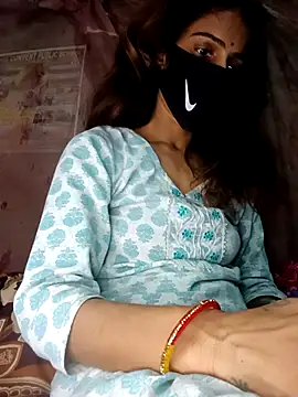 priyastrip314 online show from February 5, 5:05 pm