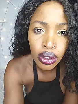 XOXOebony online show from May 24, 11:47 pm