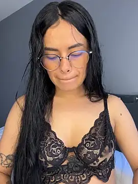 Melissa coch online show from February 27, 4:07 pm