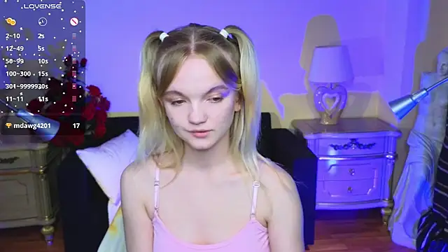 RosesKate online show from October 12, 4:48 am