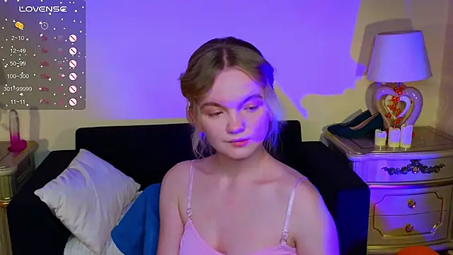 RosesKate online show from November 17, 11:55 am