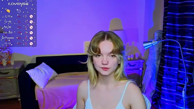 RosesKate online show from November 10, 4:51 am