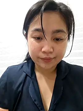 Minn-cute online show from April 23, 3:03 am