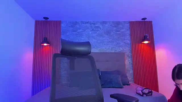 Cherrydollxx online show from October 2, 11:59 am