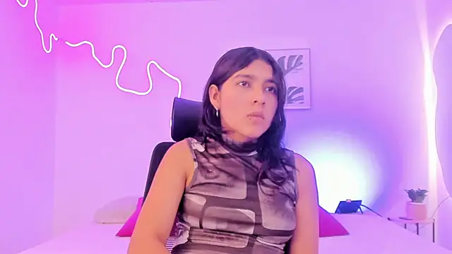 Cherrydollxx online show from November 17, 12:39 pm