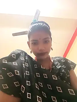 Aapki Chahat0143 online show from October 27, 12:50 am