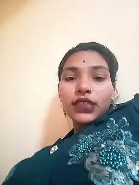 Aapki Chahat0143 online show from November 8, 10:20 am