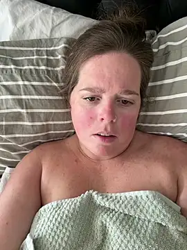 hornykitty1210 online show from April 9, 6:02 pm