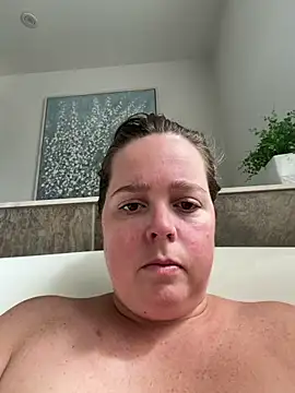 hornykitty1210 online show from March 30, 5:45 pm