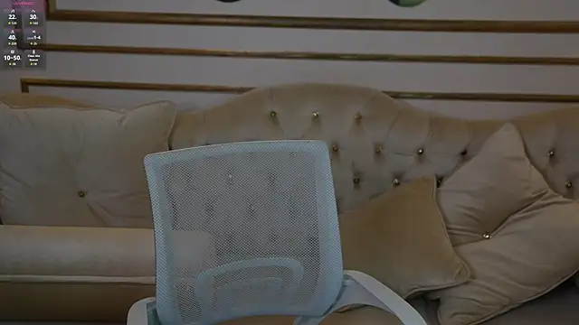 Naomi 054 online show from October 1, 11:04 am