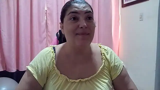 lina maria99 online show from May 27, 11:51 am