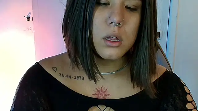 Melissa Adamsx online show from May 6, 7:07 pm