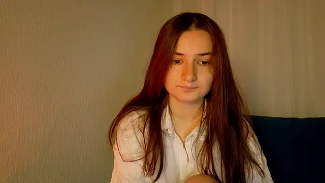 Lelia Vibe online show from October 20, 8:01 pm