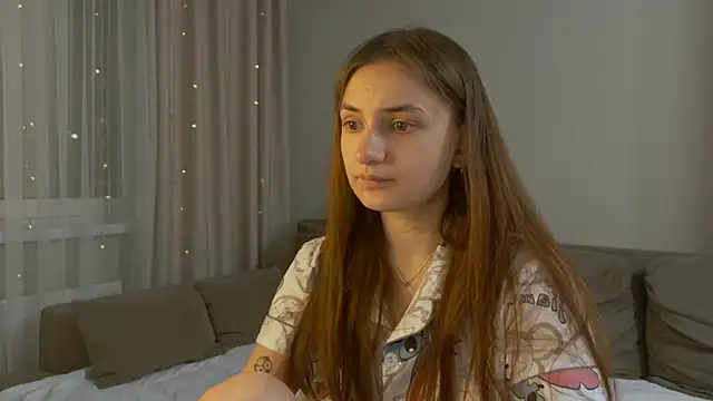 Lelia Vibe online show from April 13, 9:48 pm