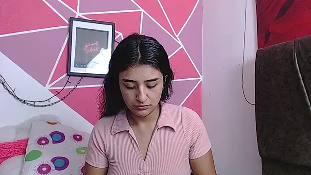 nahomievans20 online show from September 30, 12:22 pm