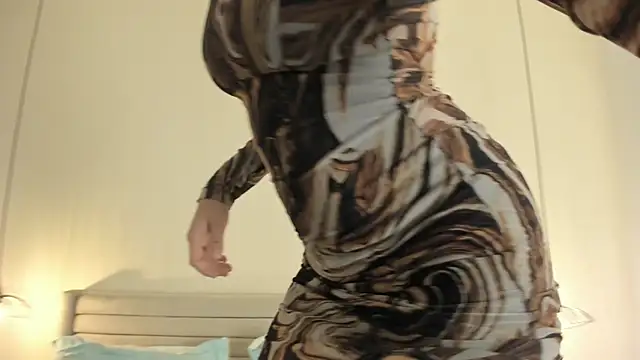 ArianaSilva  online show from October 9, 11:58 am