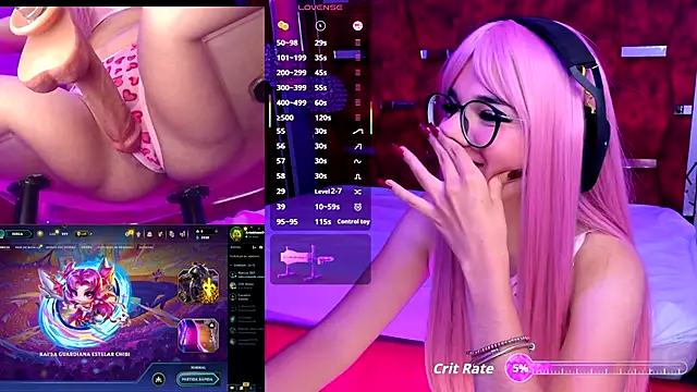 Snapshot of AriAddams chatting on September 20, 9:24 pm AriAddams online show from September 20, 9:24 pm