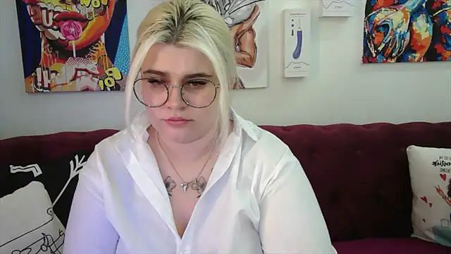 Amber Monro online show from September 15, 1:36 am