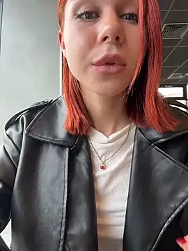 RosieSecret online show from May 12, 7:05 am