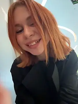 RosieSecret online show from April 7, 8:05 am