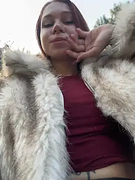 RosieSecret online show from November 17, 8:15 am