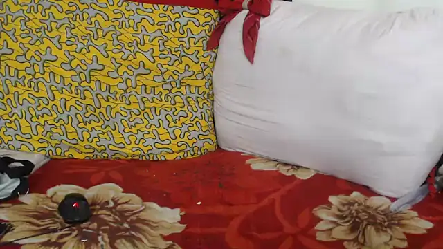 BUNNYCHOWX28 online show from January 18, 10:17 pm