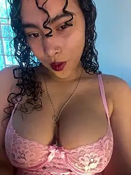 SophieD online show from May 22, 1:09 pm