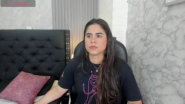 alicy  torres online show from May 14, 12:11 pm