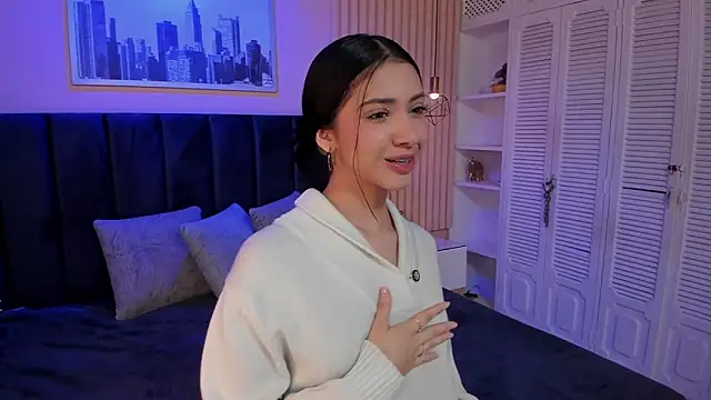 briela baddie online show from September 28, 11:48 am