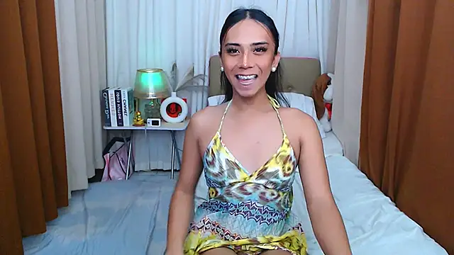 scarlet smith7 online show from May 21, 1:25 am