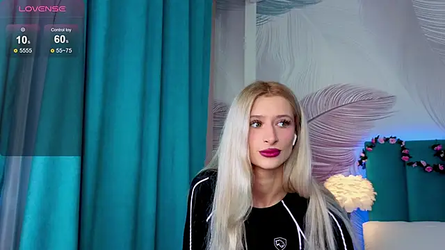 Monica Leen online show from November 26, 6:36 am