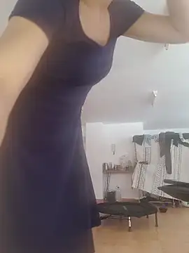 SweetSun69 online show from May 24, 12:04 pm