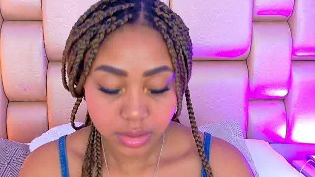 AngelaRoberts online show from March 3, 8:48 pm