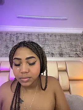 AngelaRoberts online show from March 7, 9:11 pm