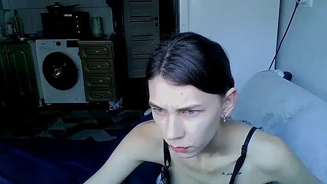 Crazy Empresis online show from September 25, 5:50 am