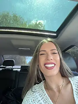 JessyRey  online show from May 11, 11:34 am