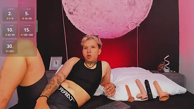 AlanRed  online show from September 27, 5:03 am