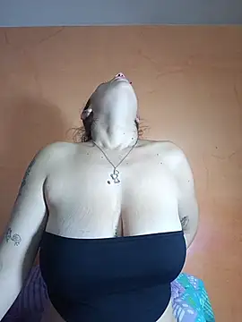 KiaraEvans2 online show from February 11, 1:20 am