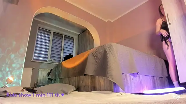 Lianamimito cute online show from October 4, 1:22 am