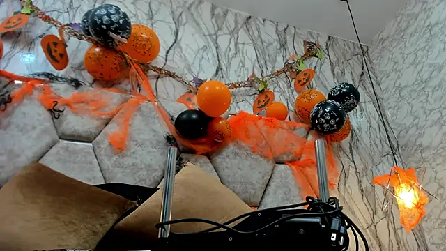 EXOTIC EBONY  online show from October 23, 6:03 pm