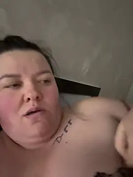 SunnyLeila2101 online show from March 22, 10:05 pm