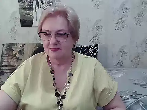 Renata62011 online show from May 19, 12:23 pm