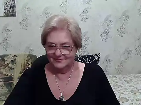 Renata62011 online show from September 20, 4:49 pm