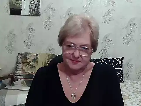 Renata62011 online show from September 17, 4:16 pm