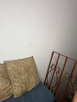 Moon Blake online show from May 12, 2:42 am