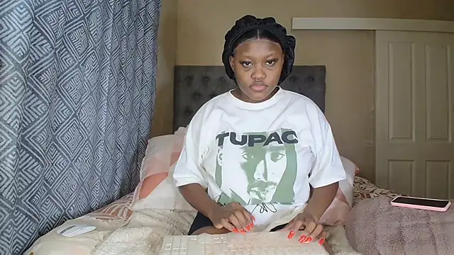 nanababe1 online show from April 4, 8:13 am