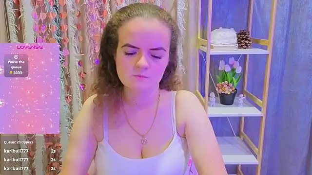 Luisa Rosee online show from November 8, 9:53 pm