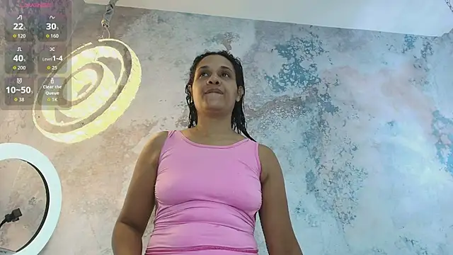 DarcyMooree online show from September 29, 12:32 pm