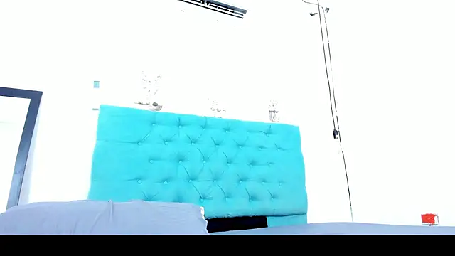 cris dulce online show from November 30, 7:51 pm