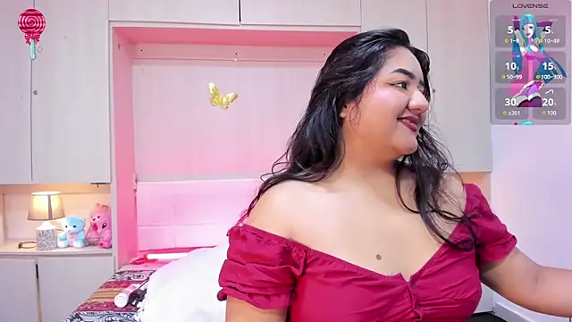 LilyWhitney online show from May 22, 4:21 am